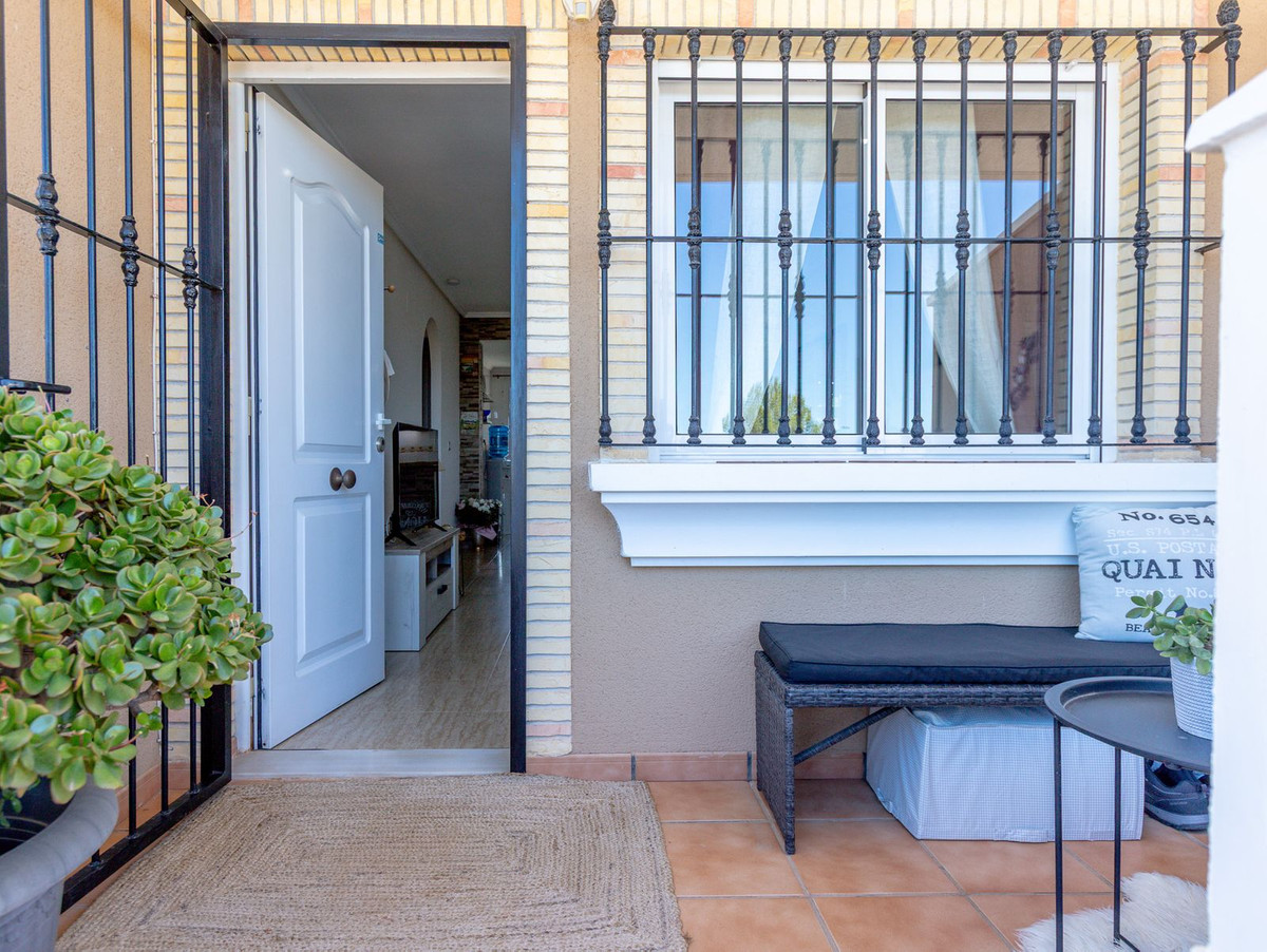 Appartement te koop in Orihuela Costa | 2 slaapkamers H5394277