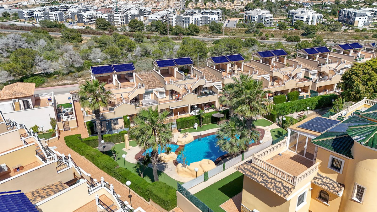 Appartement te koop in Orihuela Costa | 2 slaapkamers H5394277