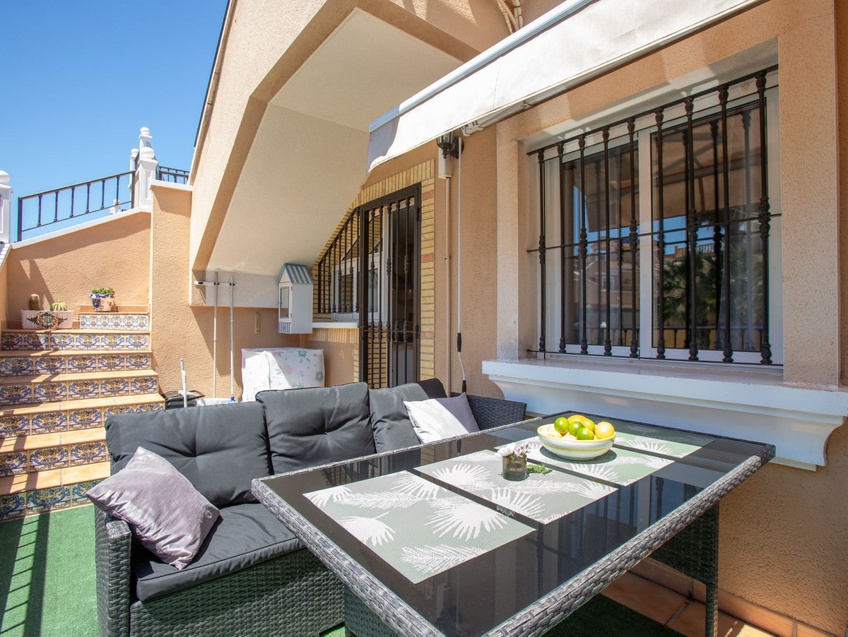 Appartement te koop in Orihuela Costa | 2 slaapkamers H5394277