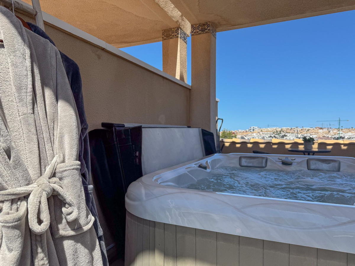 Appartement te koop in Orihuela Costa | 2 slaapkamers H5394277