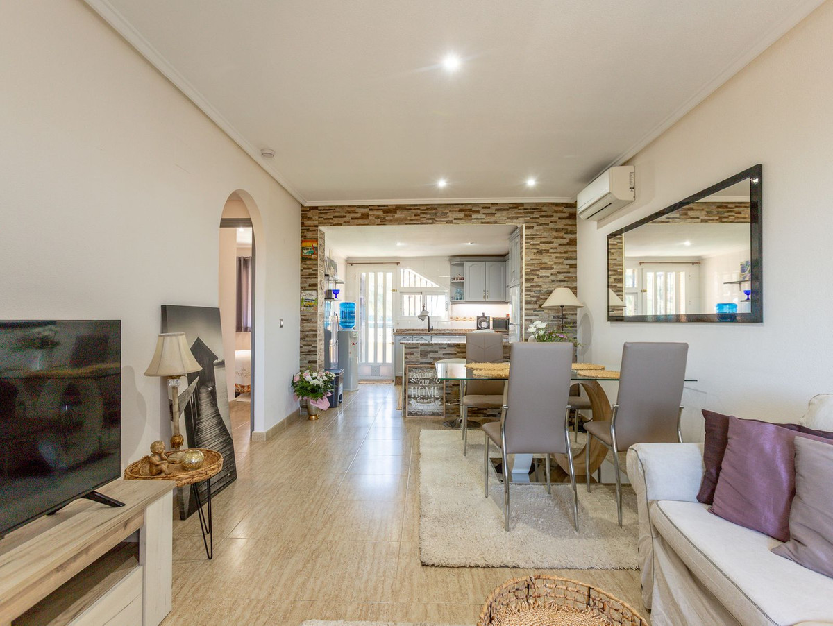 Appartement te koop in Orihuela Costa | 2 slaapkamers H5394277