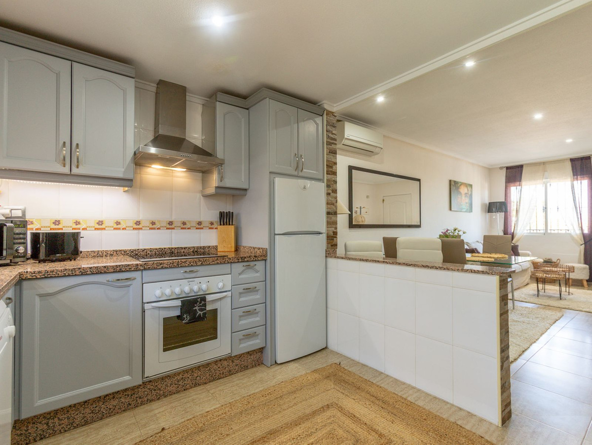 Appartement te koop in Orihuela Costa | 2 slaapkamers H5394277