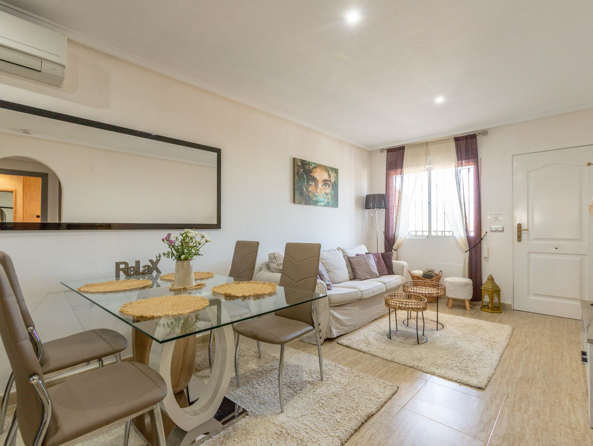 Appartement te koop in Orihuela Costa | 2 slaapkamers H5394277