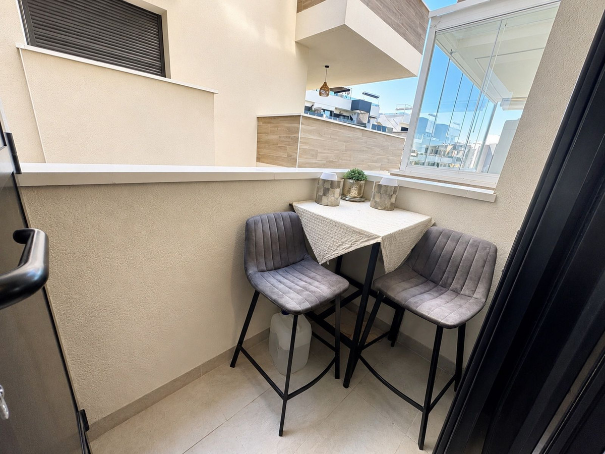 Appartement te koop in Orihuela Costa | 2 slaapkamers H5398654