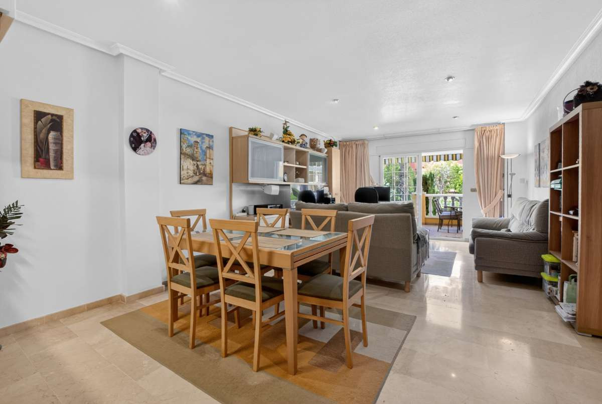 Appartement te koop in Orihuela Costa | 2 slaapkamers H5413231