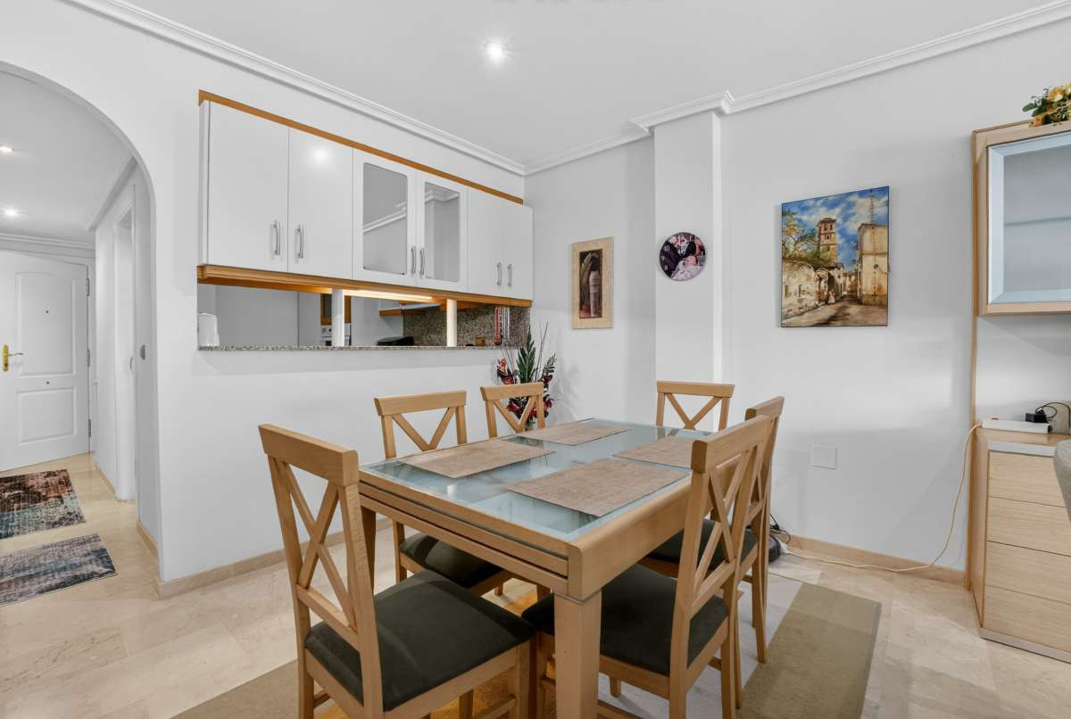 Appartement te koop in Orihuela Costa | 2 slaapkamers H5413231