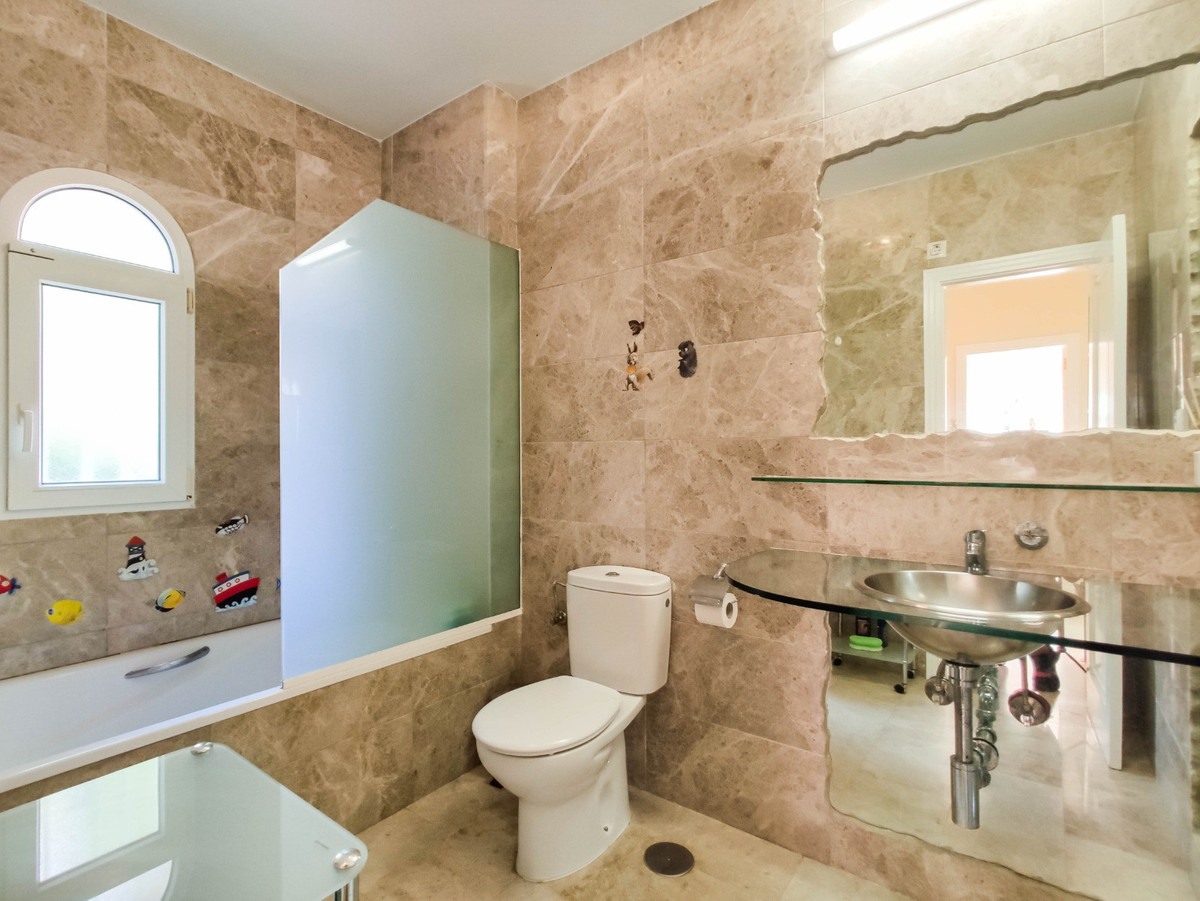 Huis te koop in Orihuela Costa | 4 slaapkamers H5421415