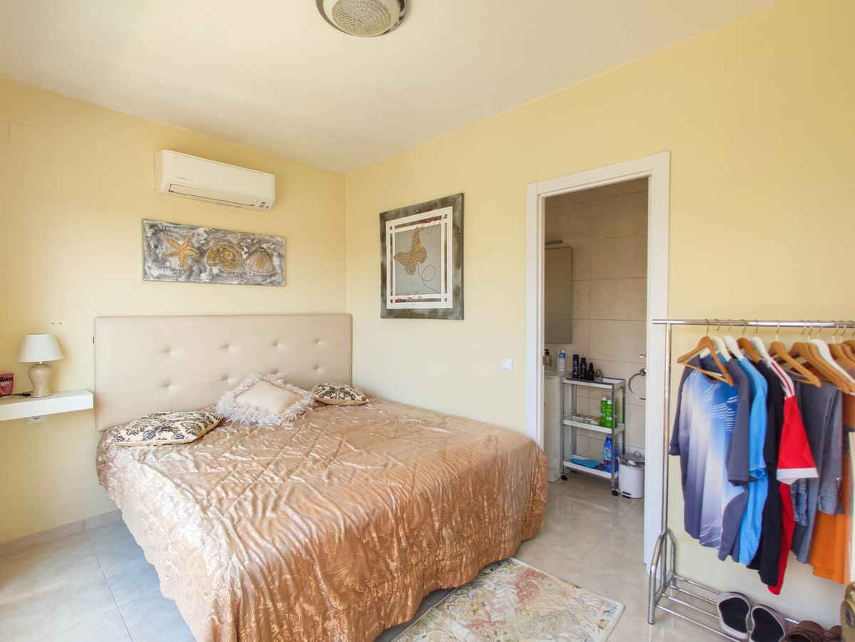 Huis te koop in Orihuela Costa | 4 slaapkamers H5421415