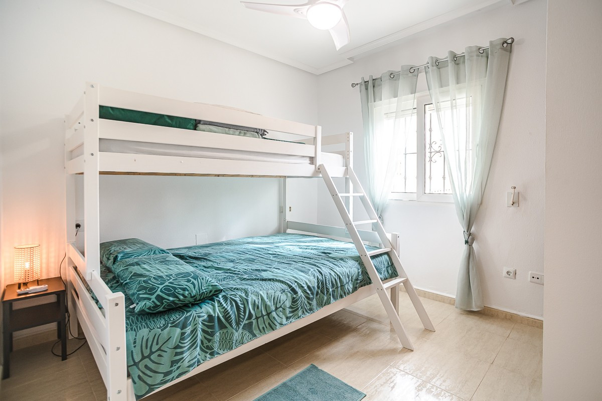 Appartement te koop in Orihuela Costa | 2 slaapkamers H5422816