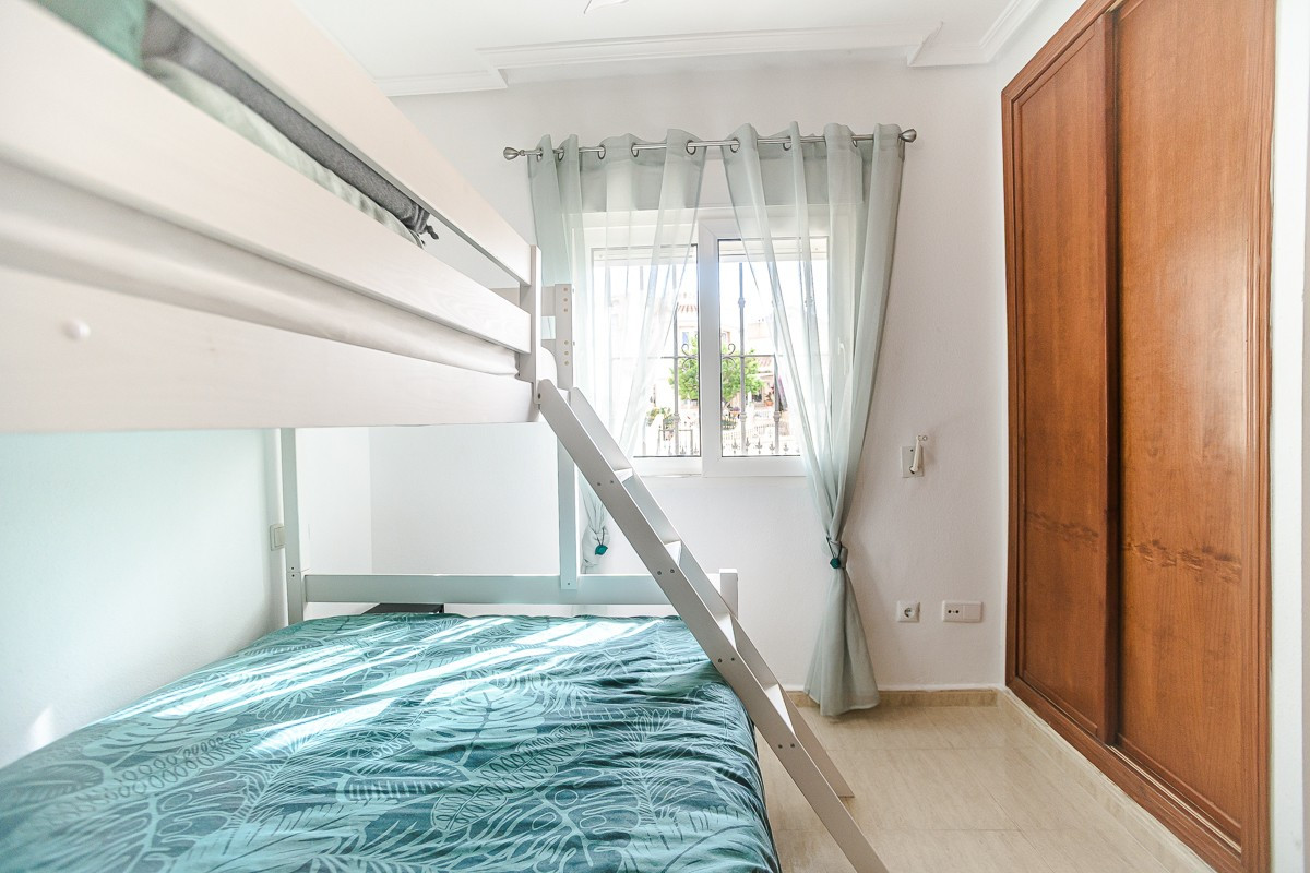 Appartement te koop in Orihuela Costa | 2 slaapkamers H5422816
