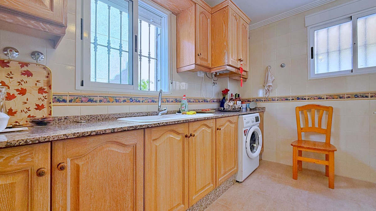 Huis te koop in Orihuela Costa | 4 slaapkamers H5433439