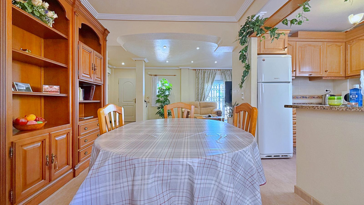 Huis te koop in Orihuela Costa | 4 slaapkamers H5433439