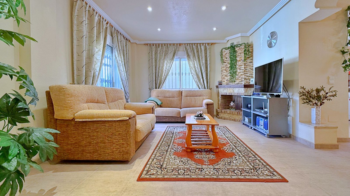 Huis te koop in Orihuela Costa | 4 slaapkamers H5433439