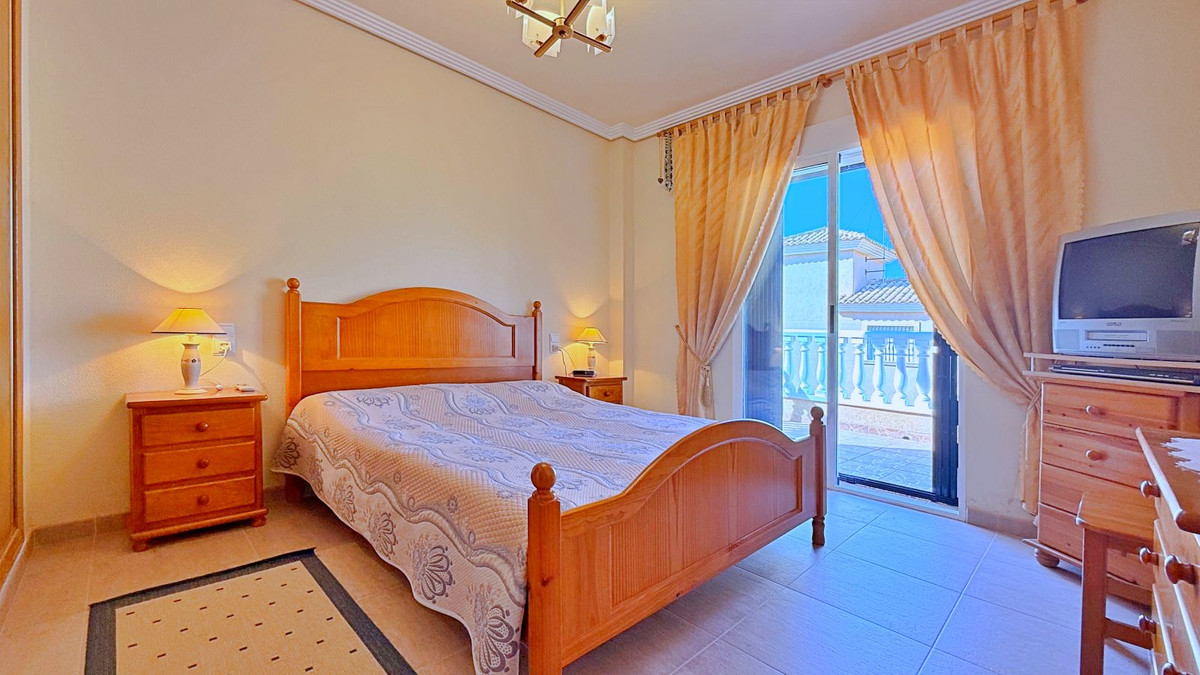 Huis te koop in Orihuela Costa | 4 slaapkamers H5433439