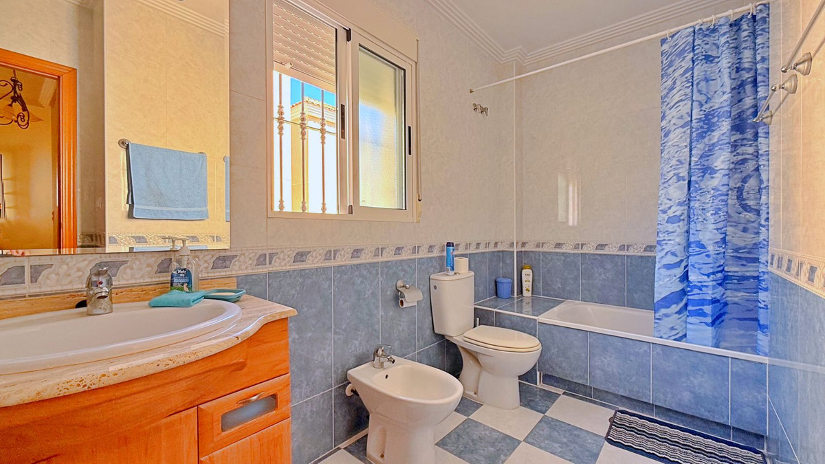 Huis te koop in Orihuela Costa | 4 slaapkamers H5433439