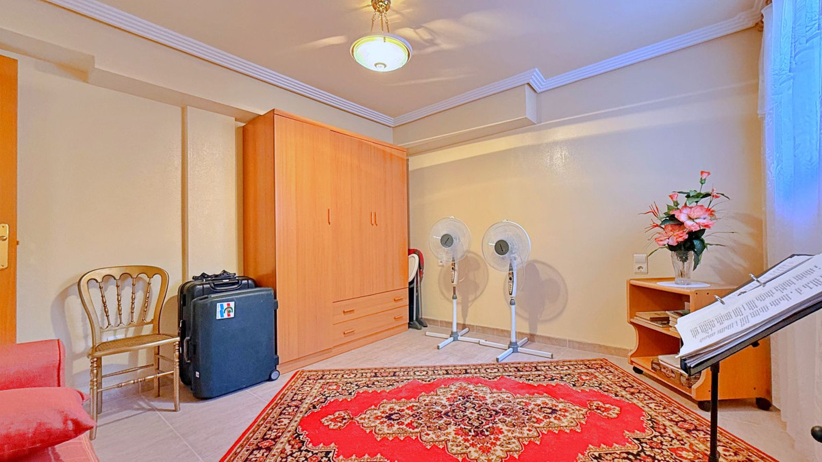Huis te koop in Orihuela Costa | 4 slaapkamers H5433439