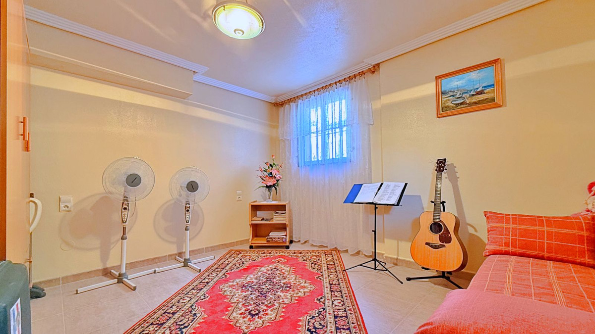 Huis te koop in Orihuela Costa | 4 slaapkamers H5433439