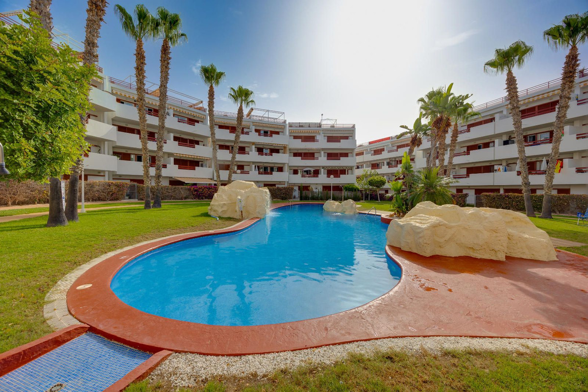 Appartement te koop in Orihuela Costa | 2 slaapkamers H5442643