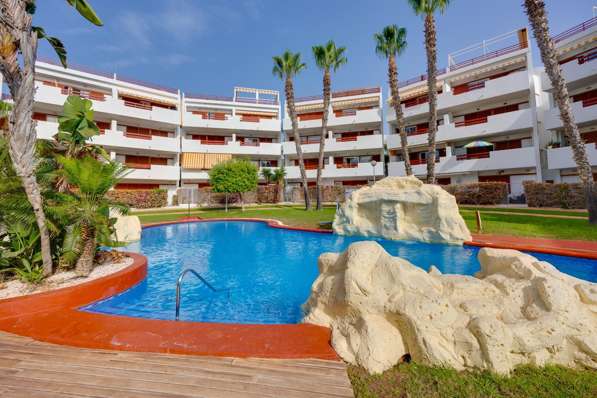 Appartement te koop in Orihuela Costa | 2 slaapkamers H5442643