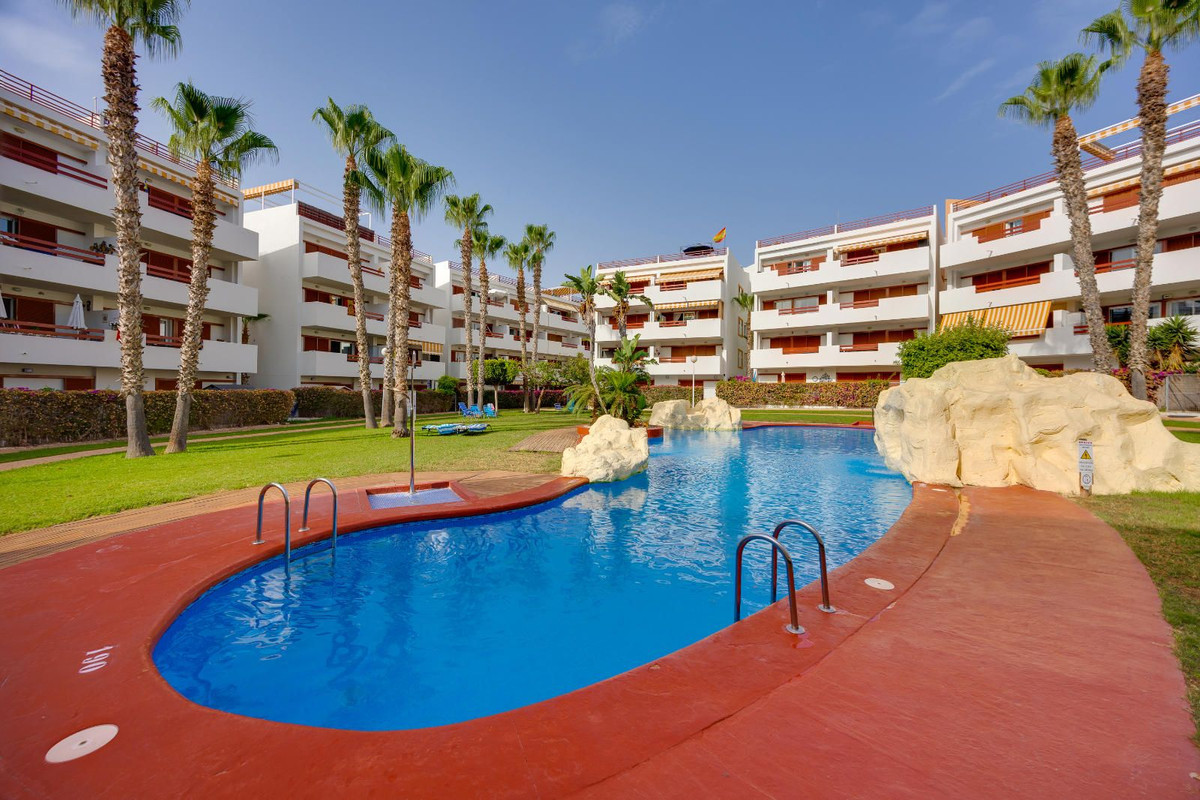 Appartement te koop in Orihuela Costa | 2 slaapkamers H5442643