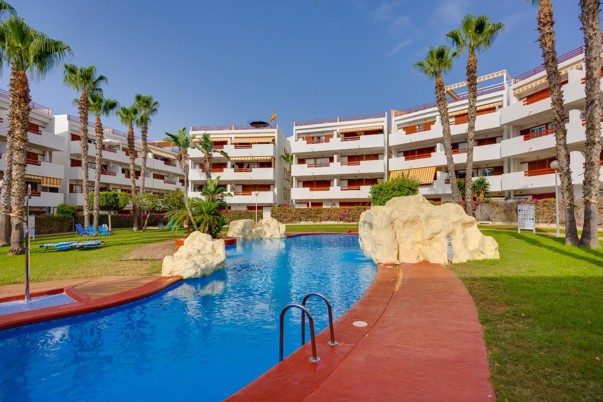Appartement te koop in Orihuela Costa | 2 slaapkamers H5442643