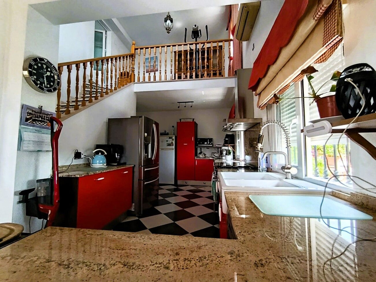 Appartement te koop in Orihuela Costa | 4 slaapkamers H5449480