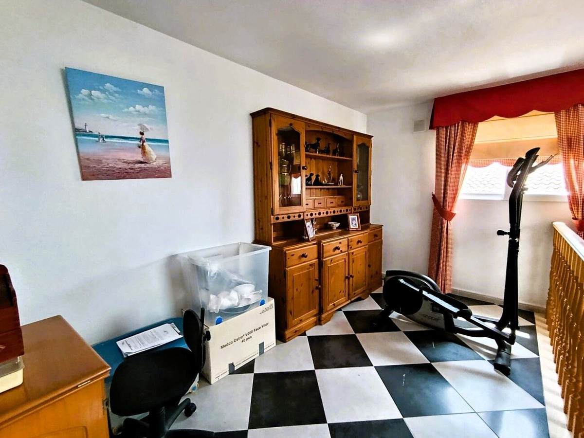 Appartement te koop in Orihuela Costa | 4 slaapkamers H5449480