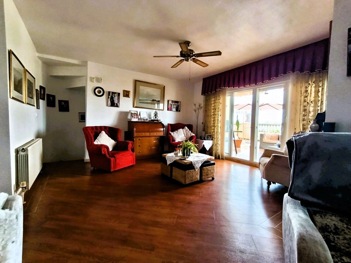 Appartement te koop in Orihuela Costa | 4 slaapkamers H5449480