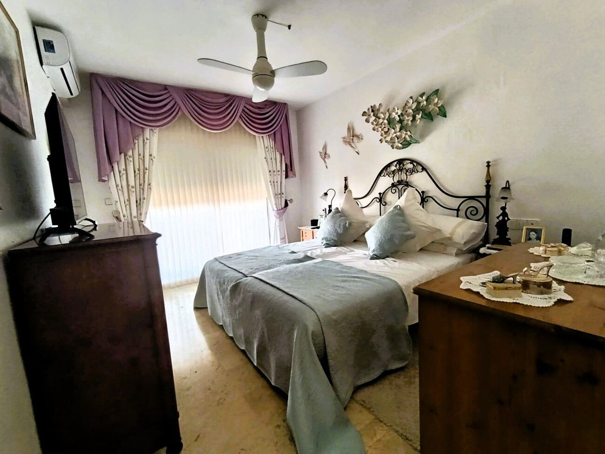 Appartement te koop in Orihuela Costa | 4 slaapkamers H5449480