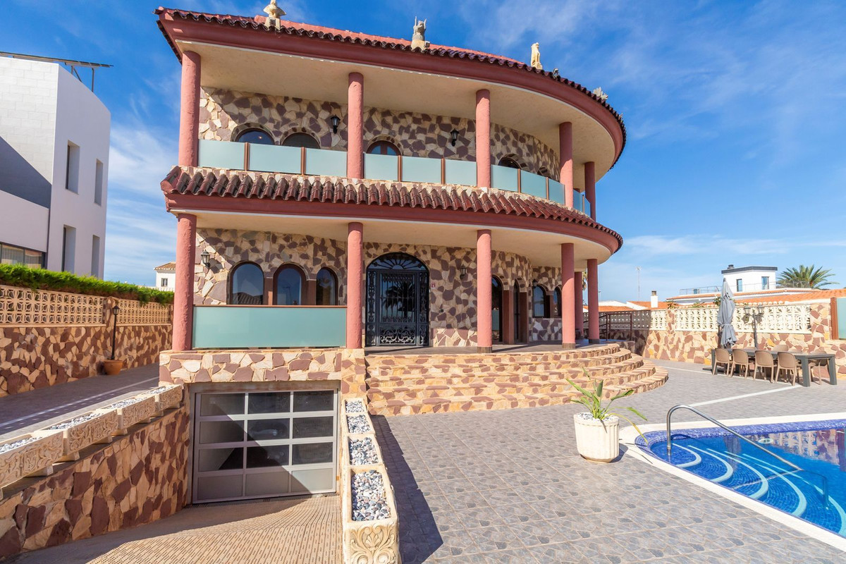 Appartement te koop in Orihuela Costa | 4 slaapkamers H5451883