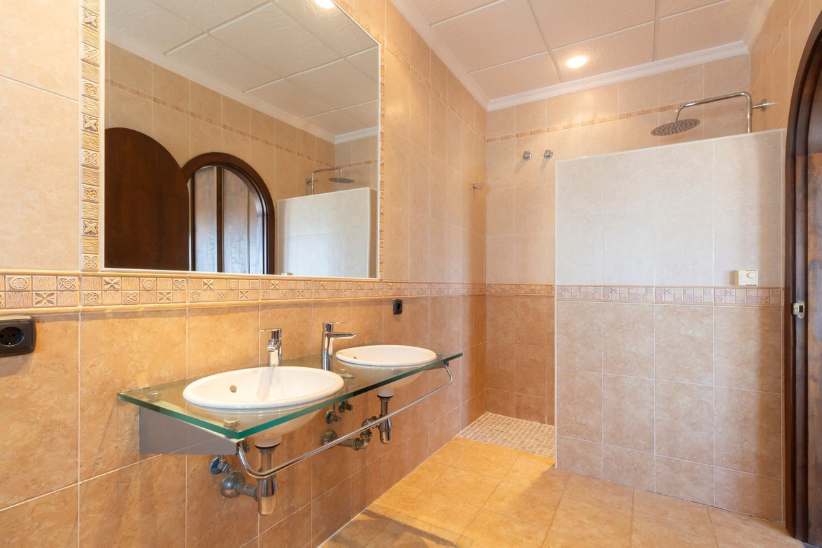 Appartement te koop in Orihuela Costa | 4 slaapkamers H5451883