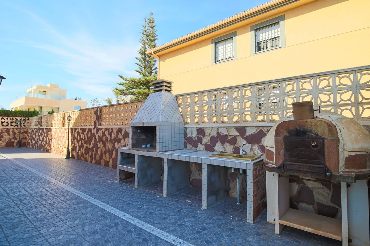 Appartement te koop in Orihuela Costa | 4 slaapkamers H5451883