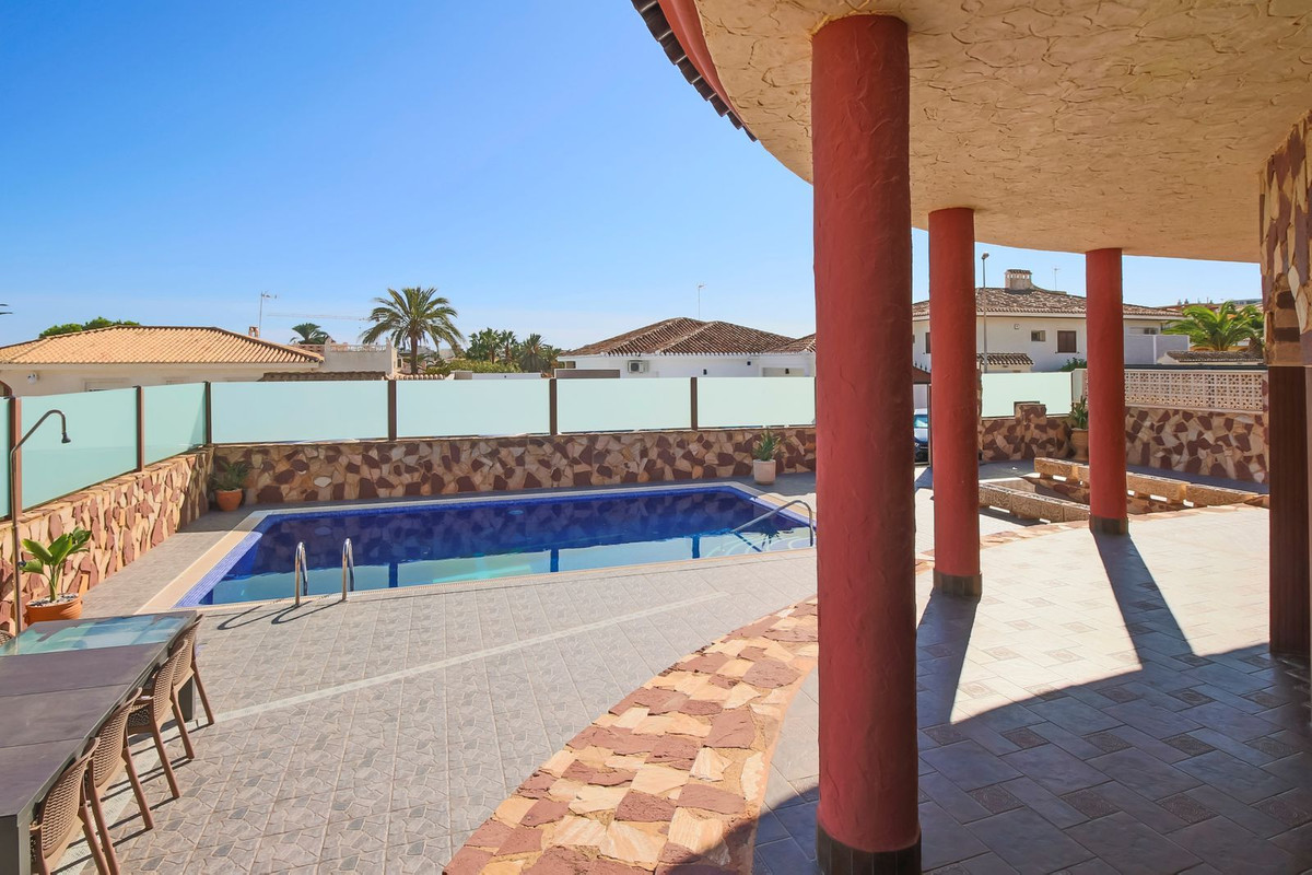 Appartement te koop in Orihuela Costa | 4 slaapkamers H5451883