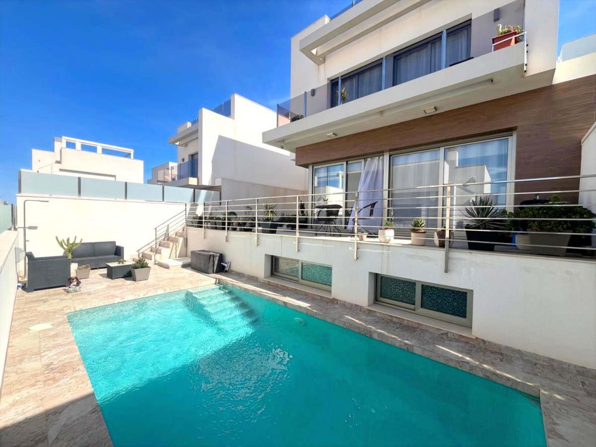 Appartement te koop in Orihuela Costa | 3 slaapkamers H5453593