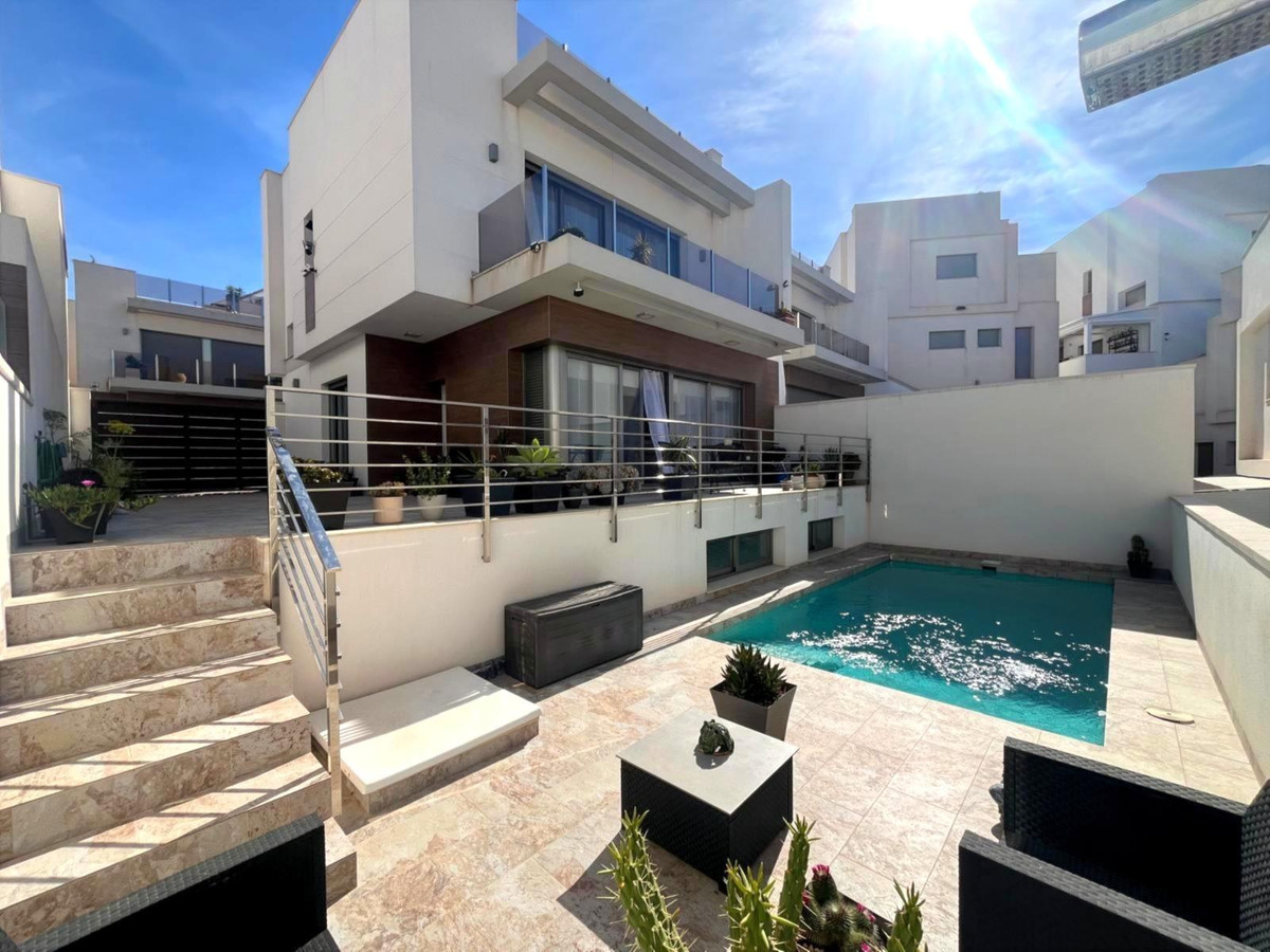 Appartement te koop in Orihuela Costa | 3 slaapkamers H5453593