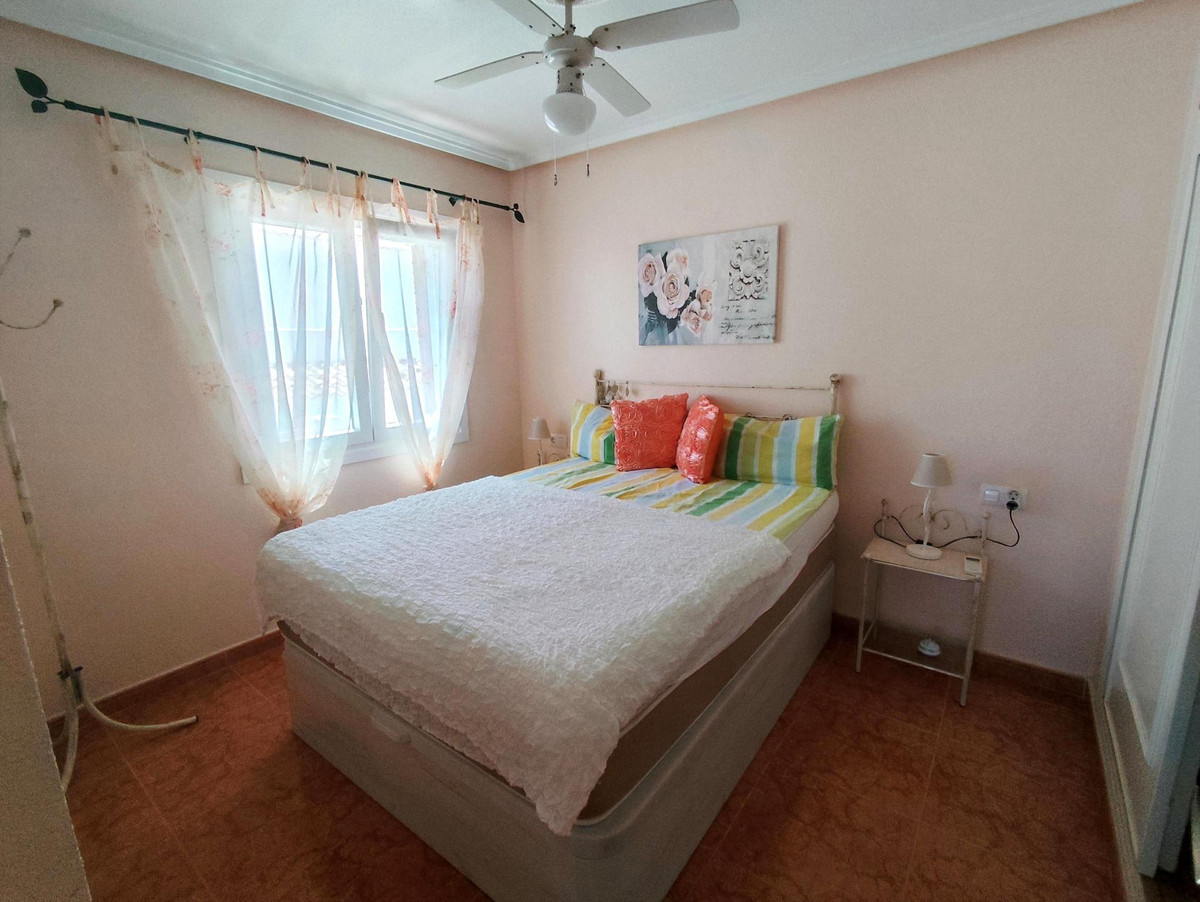 Appartement te koop in Orihuela Costa | 4 slaapkamers H5453596