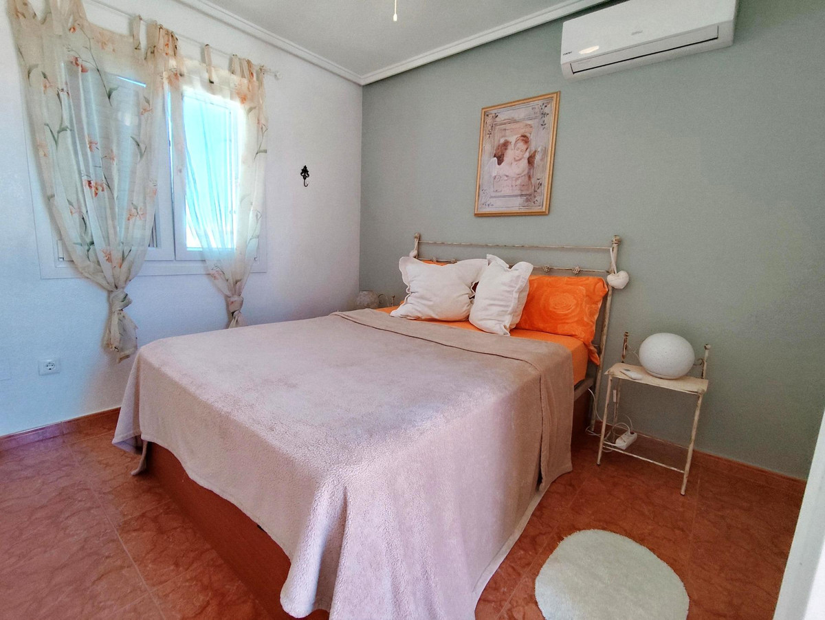 Appartement te koop in Orihuela Costa | 4 slaapkamers H5453596