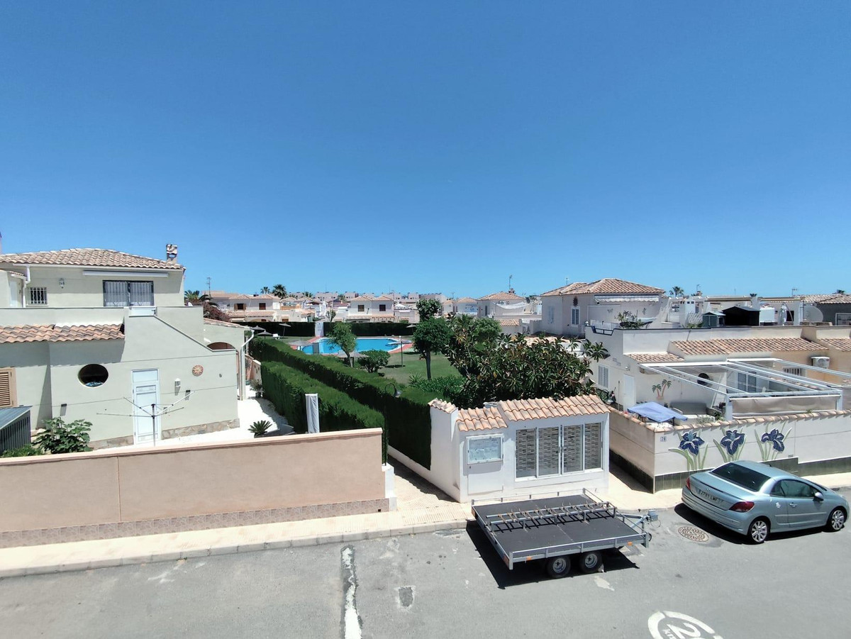 Appartement te koop in Orihuela Costa | 4 slaapkamers H5453596
