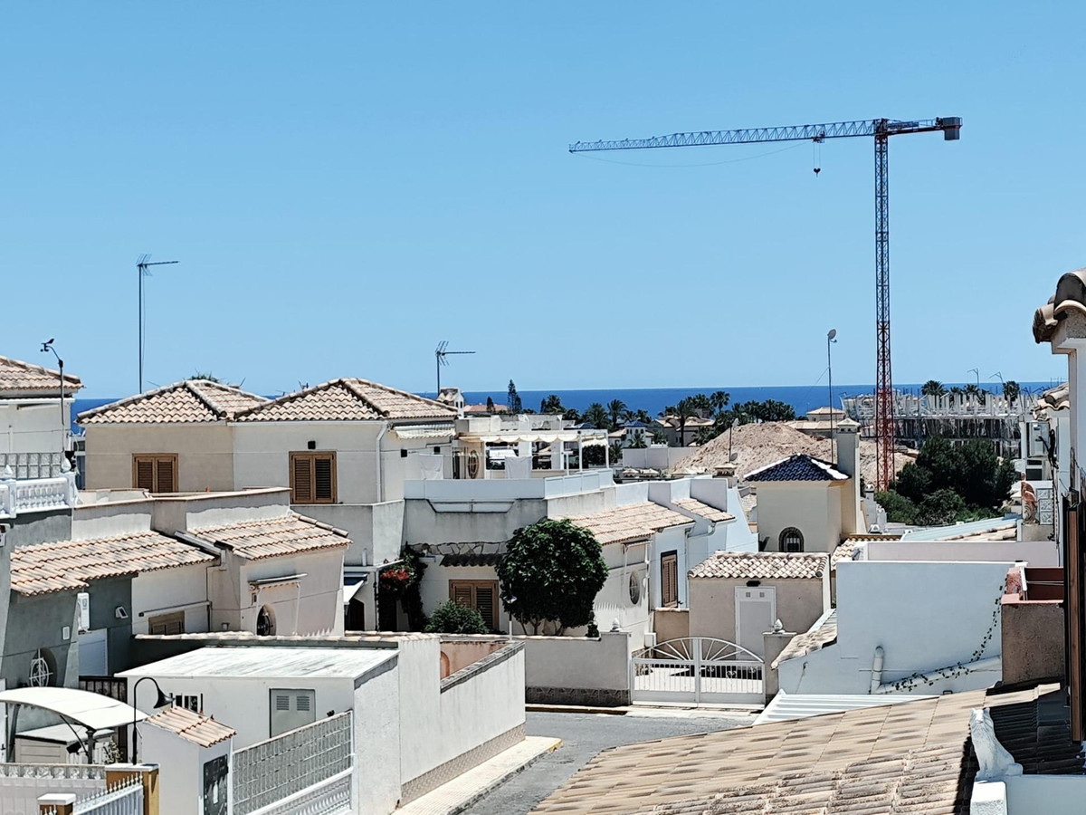 Appartement te koop in Orihuela Costa | 4 slaapkamers H5453596