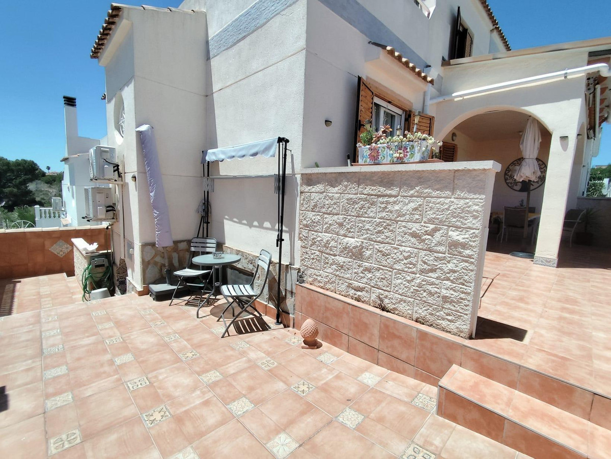Appartement te koop in Orihuela Costa | 4 slaapkamers H5453596
