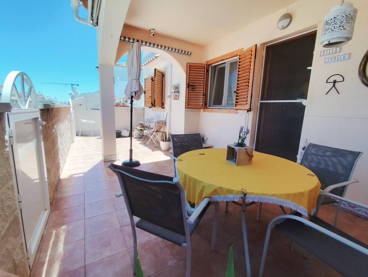 Appartement te koop in Orihuela Costa | 4 slaapkamers H5453596