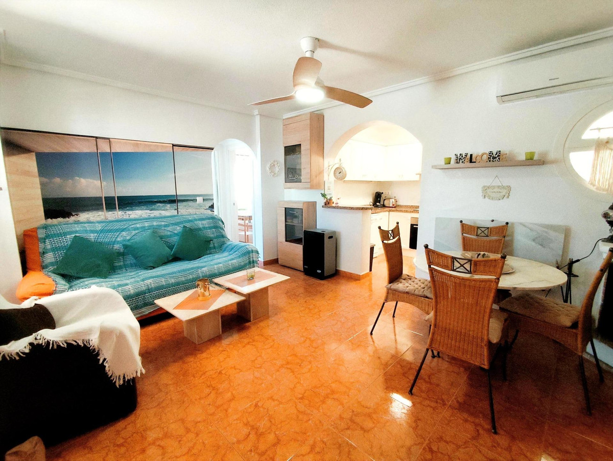 Appartement te koop in Orihuela Costa | 4 slaapkamers H5453596