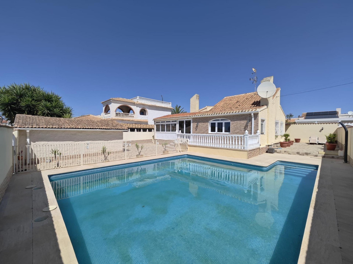 Appartement te koop in Orihuela Costa | 2 slaapkamers H5453635