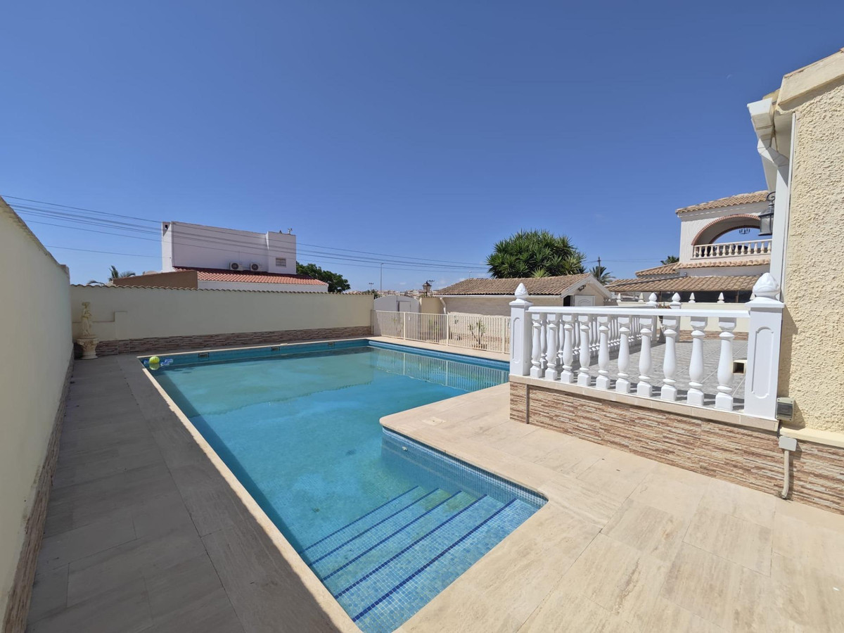 Appartement te koop in Orihuela Costa | 2 slaapkamers H5453635