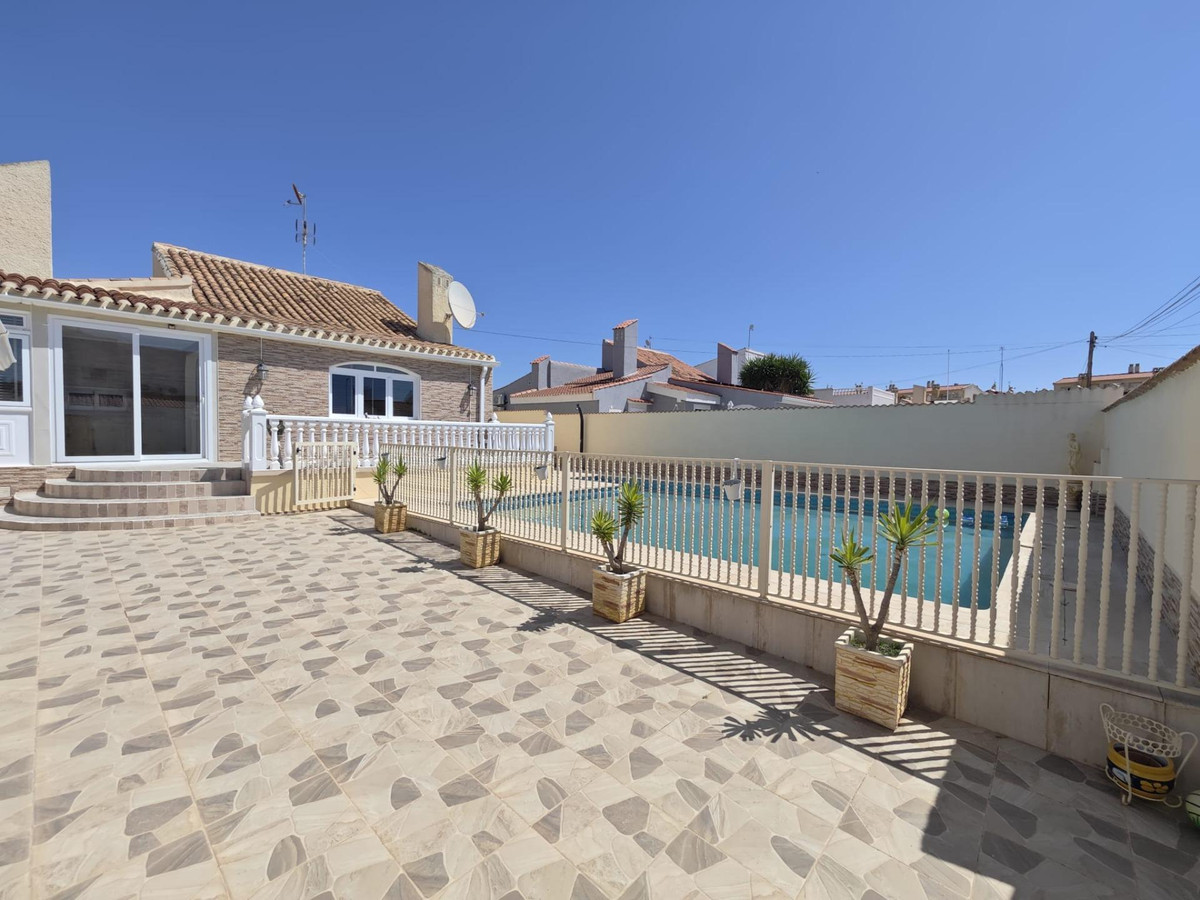 Appartement te koop in Orihuela Costa | 2 slaapkamers H5453635