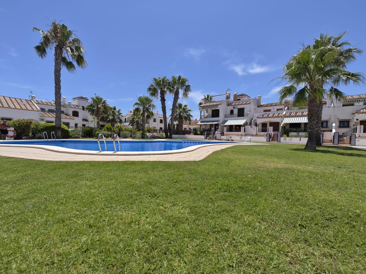 Duplex te koop in Orihuela Costa | 2 slaapkamers H5453656