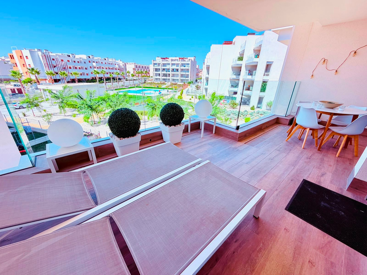 Huis te koop in Orihuela Costa | 2 slaapkamers H5460556