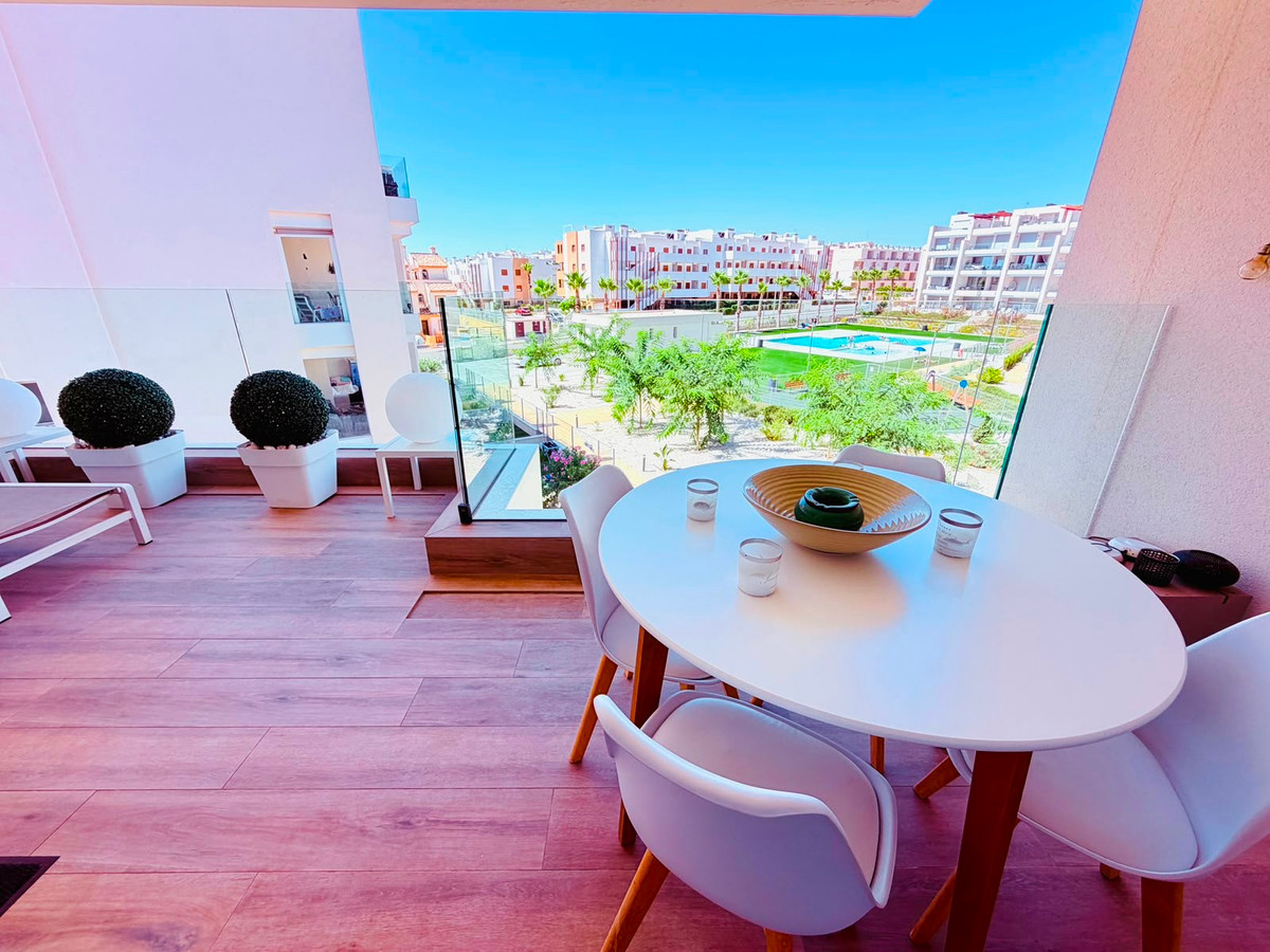 Huis te koop in Orihuela Costa | 2 slaapkamers H5460556