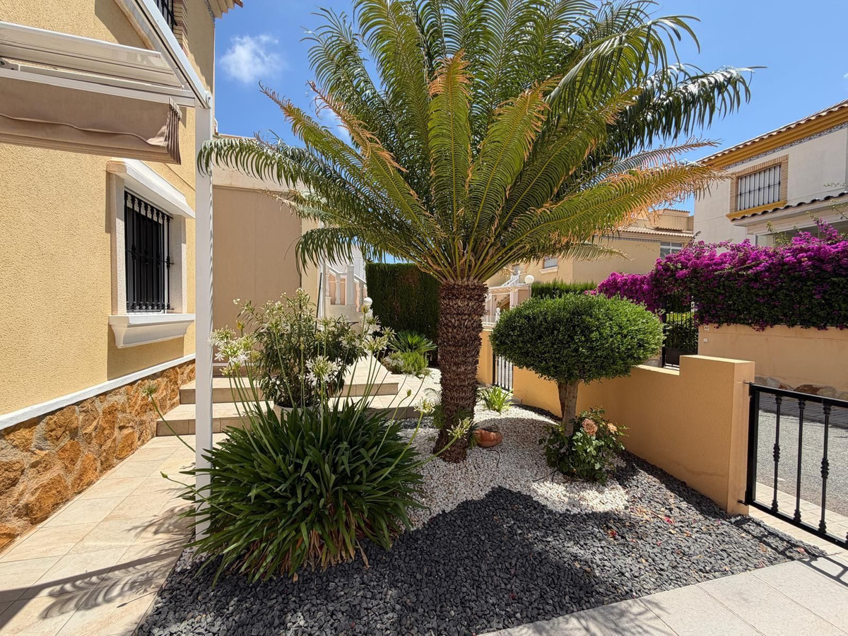 Appartement te koop in Orihuela Costa | 2 slaapkamers H5491207