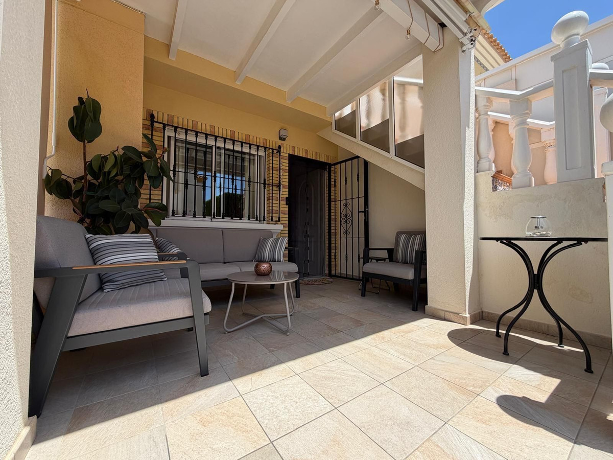 Appartement te koop in Orihuela Costa | 2 slaapkamers H5491207